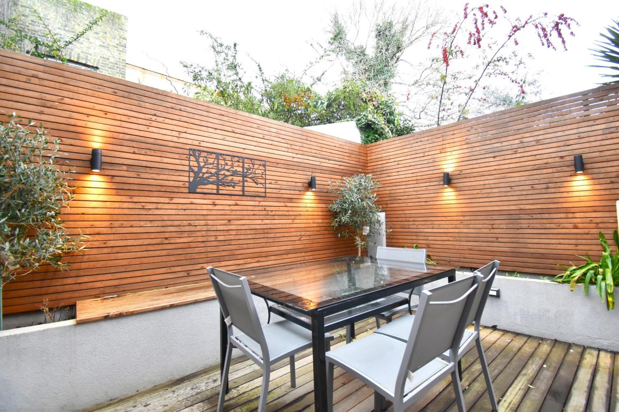 Stunning 2 Bed Apartment Λονδίνο Εξωτερικό φωτογραφία
