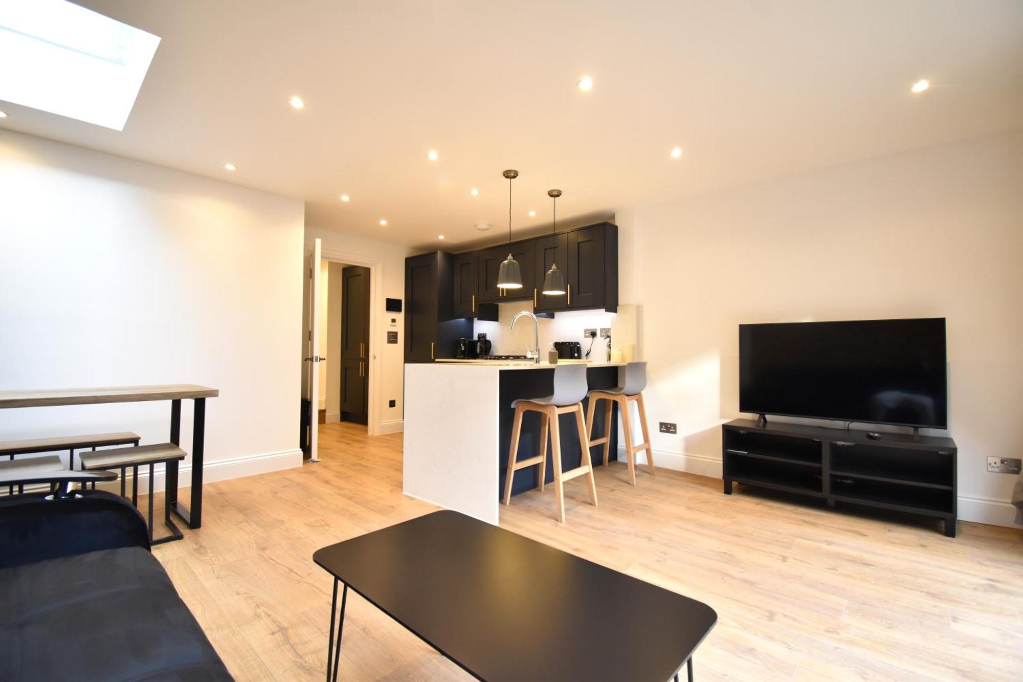 Stunning 2 Bed Apartment Λονδίνο Εξωτερικό φωτογραφία